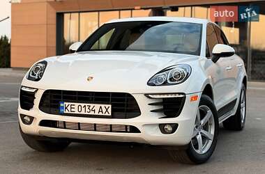 Позашляховик / Кросовер Porsche Macan 2017 в 
