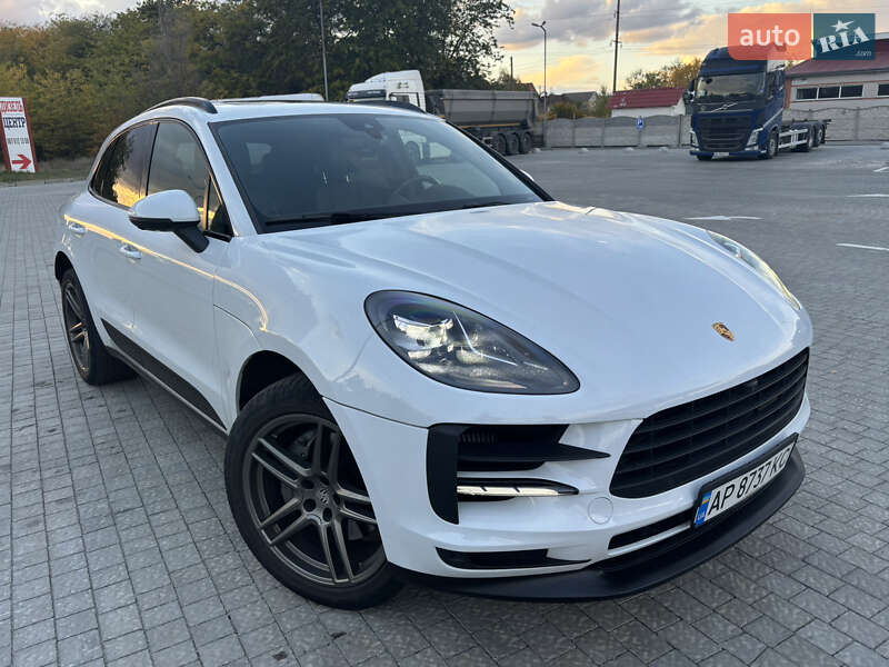 Внедорожник / Кроссовер Porsche Macan 2021 в Запорожье