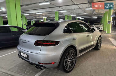 Внедорожник / Кроссовер Porsche Macan 2016 в 