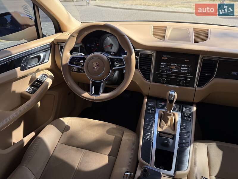 Внедорожник / Кроссовер Porsche Macan 2014 в Одессе