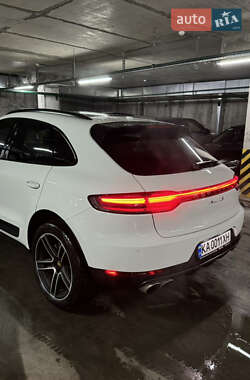 Внедорожник / Кроссовер Porsche Macan 2019 в 