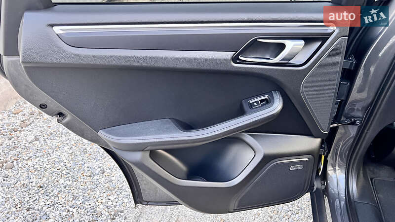 Позашляховик / Кросовер Porsche Macan 2017 в Мукачевому фото 36 Позашляховик / Кросовер Porsche Macan 2017 в Мукачевому