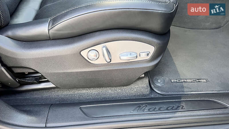 Позашляховик / Кросовер Porsche Macan 2017 в Мукачевому фото 39 Позашляховик / Кросовер Porsche Macan 2017 в Мукачевому
