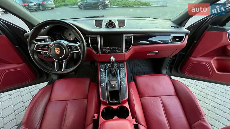Porsche Macan 2014