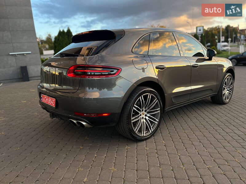 Внедорожник / Кроссовер Porsche Macan 2014 в Хмельницком