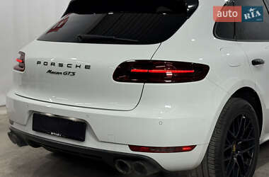 Внедорожник / Кроссовер Porsche Macan 2017 в 