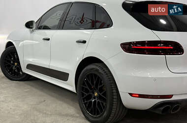 Внедорожник / Кроссовер Porsche Macan 2017 в 