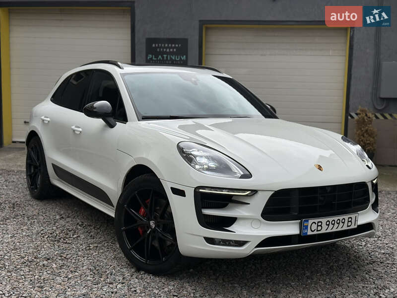 Внедорожник / Кроссовер Porsche Macan 2017 в Киеве