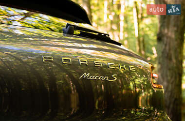 Внедорожник / Кроссовер Porsche Macan 2015 в 