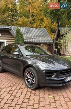 Позашляховик / Кросовер Porsche Macan 2022 в 