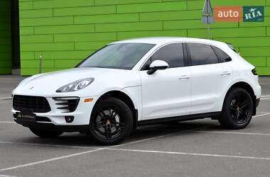 Позашляховик / Кросовер Porsche Macan 2015 в 