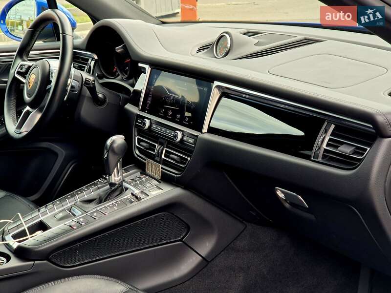 Внедорожник / Кроссовер Porsche Macan 2021 в Харькове