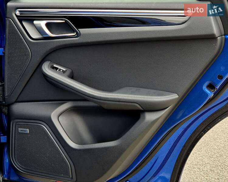 Внедорожник / Кроссовер Porsche Macan 2021 в Харькове