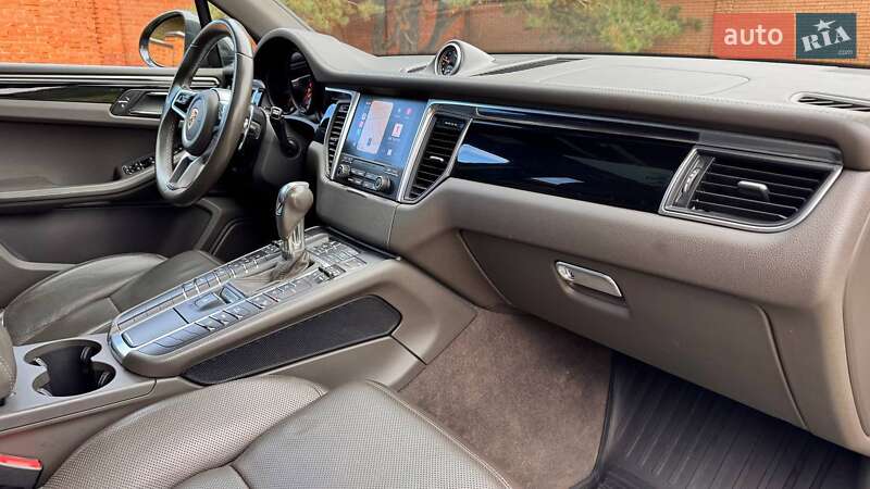 Внедорожник / Кроссовер Porsche Macan 2017 в Днепре фото 6 Внедорожник / Кроссовер Porsche Macan 2017 в Днепре