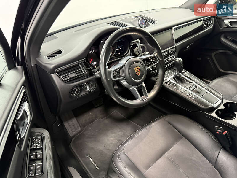 Позашляховик / Кросовер Porsche Macan 2019 в Одесі фото 24 Позашляховик / Кросовер Porsche Macan 2019 в Одесі