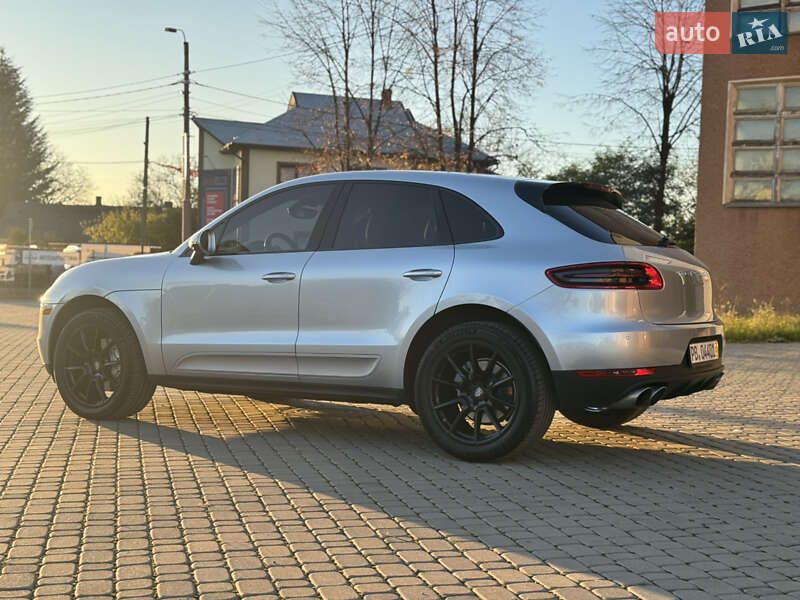 Внедорожник / Кроссовер Porsche Macan 2015 в Коломые фото 11 Внедорожник / Кроссовер Porsche Macan 2015 в Коломые