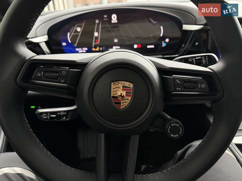 Позашляховик / Кросовер Porsche Macan 2024 в Києві