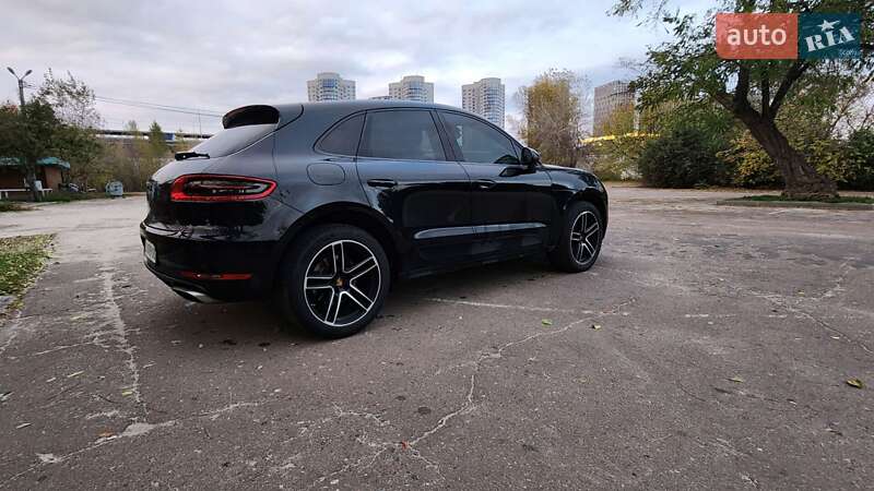 Внедорожник / Кроссовер Porsche Macan 2018 в Киеве фото 4 Внедорожник / Кроссовер Porsche Macan 2018 в Киеве