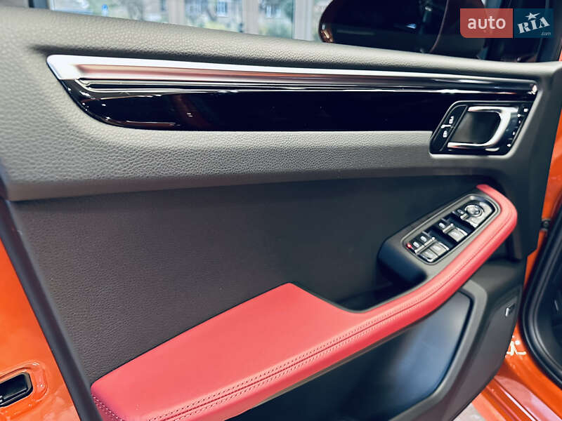 Внедорожник / Кроссовер Porsche Macan 2022 в Киеве фото 22 Внедорожник / Кроссовер Porsche Macan 2022 в Киеве