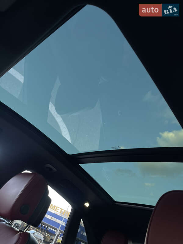 Позашляховик / Кросовер Porsche Macan 2022 в Києві