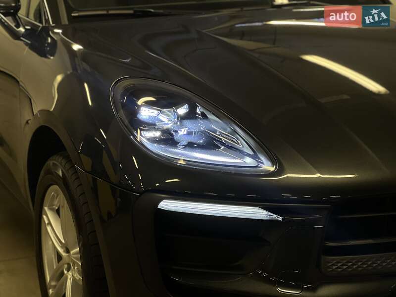 Внедорожник / Кроссовер Porsche Macan 2024 в Киеве