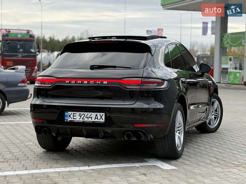Внедорожник / Кроссовер Porsche Macan 2015 в Днепре