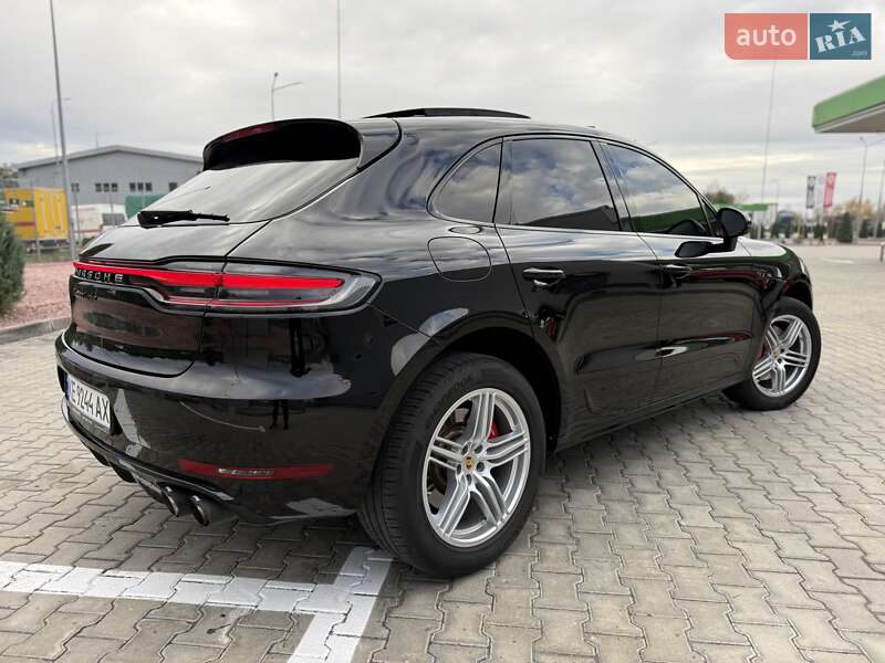 Внедорожник / Кроссовер Porsche Macan 2015 в Днепре