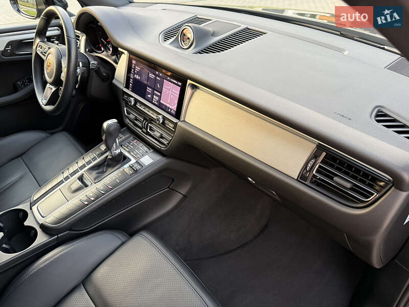 Позашляховик / Кросовер Porsche Macan 2021 в Львові фото 31 Позашляховик / Кросовер Porsche Macan 2021 в Львові