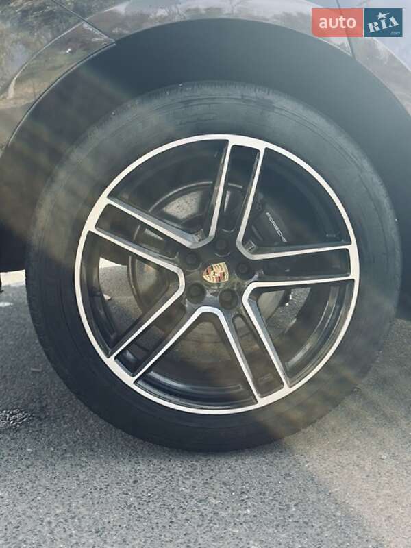 Внедорожник / Кроссовер Porsche Macan 2020 в Одессе фото 19 Внедорожник / Кроссовер Porsche Macan 2020 в Одессе