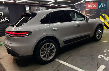Внедорожник / Кроссовер Porsche Macan 2022 в Киеве