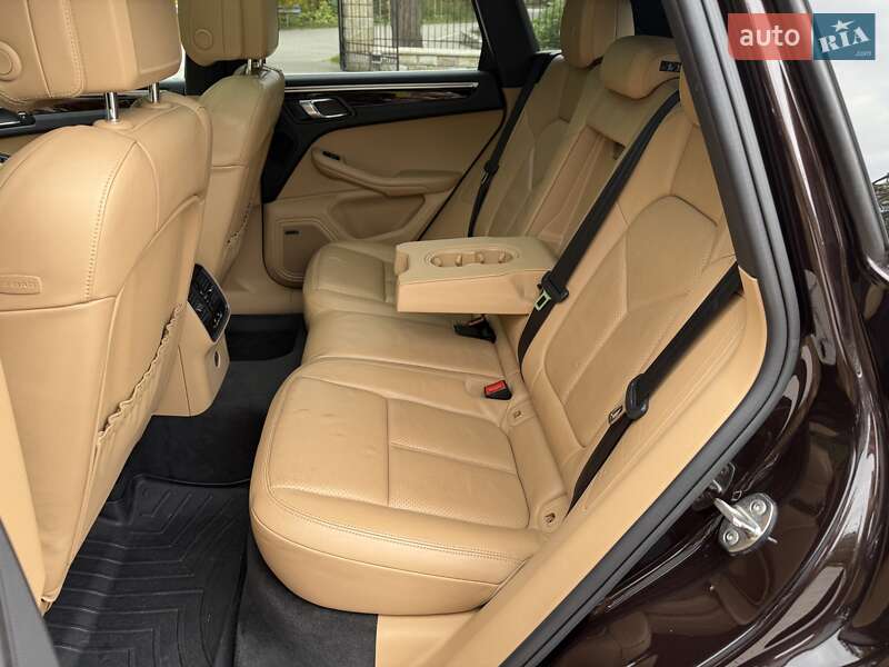 Внедорожник / Кроссовер Porsche Macan 2018 в Жовкве