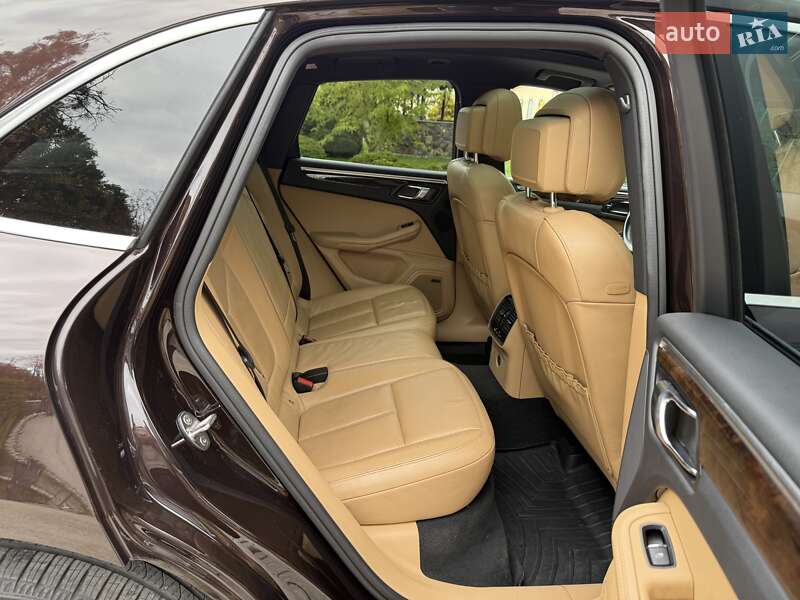 Внедорожник / Кроссовер Porsche Macan 2018 в Жовкве