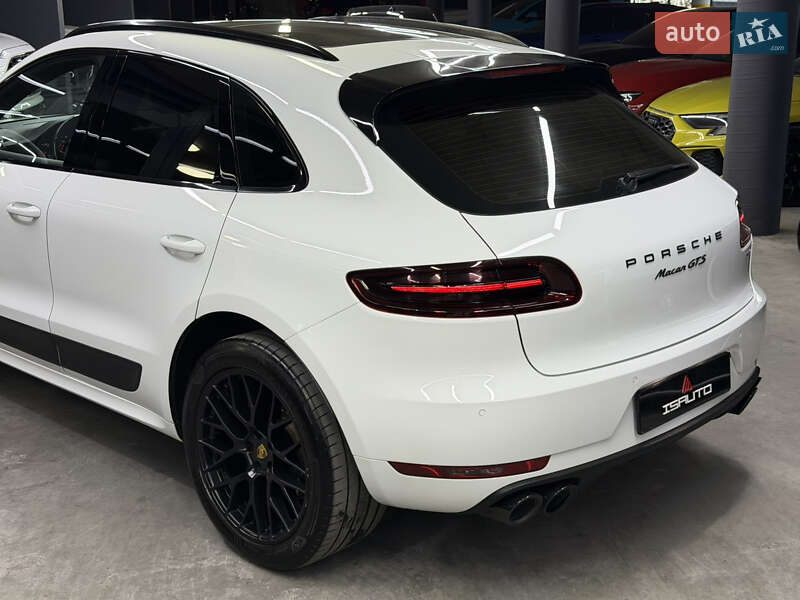 Позашляховик / Кросовер Porsche Macan 2018 в Одесі фото 12 Позашляховик / Кросовер Porsche Macan 2018 в Одесі
