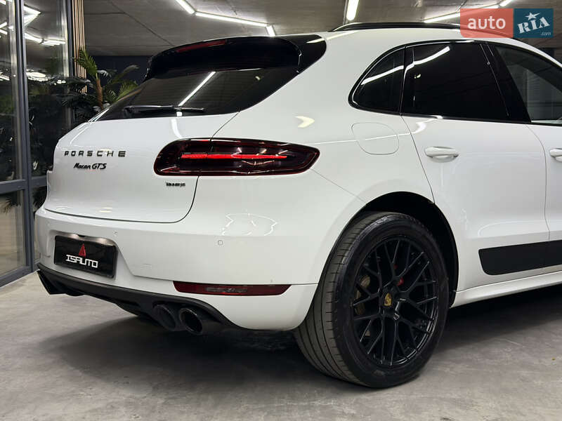 Позашляховик / Кросовер Porsche Macan 2018 в Одесі фото 17 Позашляховик / Кросовер Porsche Macan 2018 в Одесі