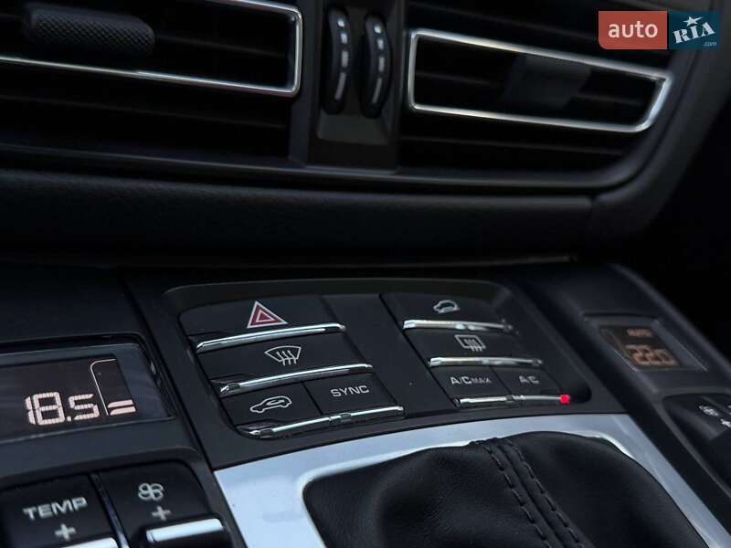 Внедорожник / Кроссовер Porsche Macan 2020 в Киеве фото 25 Внедорожник / Кроссовер Porsche Macan 2020 в Киеве