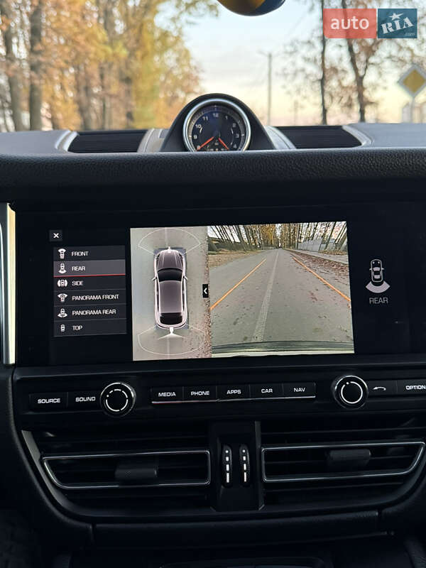 Позашляховик / Кросовер Porsche Macan 2019 в Софіївській Борщагівці