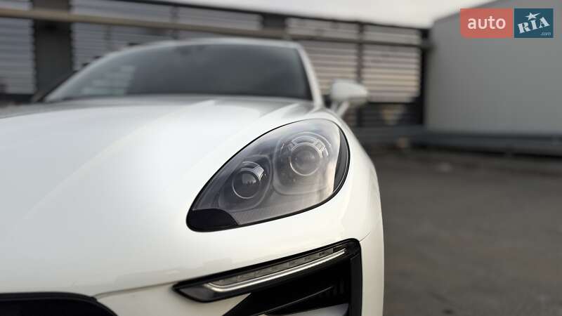 Позашляховик / Кросовер Porsche Macan 2016 в Києві фото 23 Позашляховик / Кросовер Porsche Macan 2016 в Києві