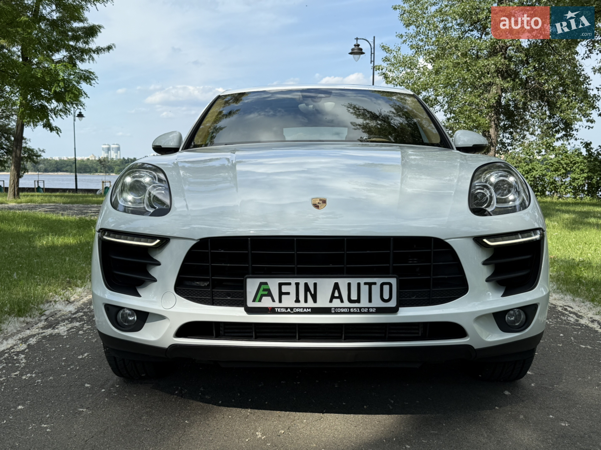 2016 Porsche Macan - мініатюра 3