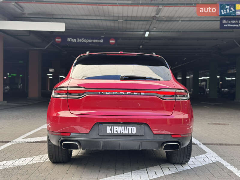 Внедорожник / Кроссовер Porsche Macan 2017 в Киеве фото 8 Внедорожник / Кроссовер Porsche Macan 2017 в Киеве
