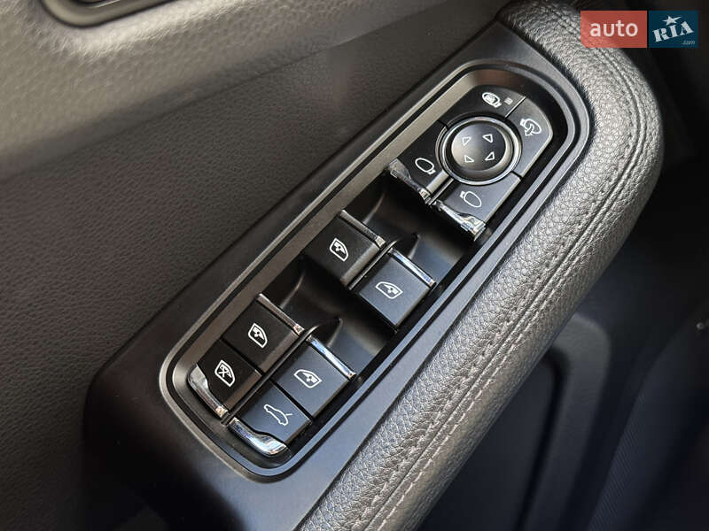 Внедорожник / Кроссовер Porsche Macan 2017 в Киеве фото 29 Внедорожник / Кроссовер Porsche Macan 2017 в Киеве