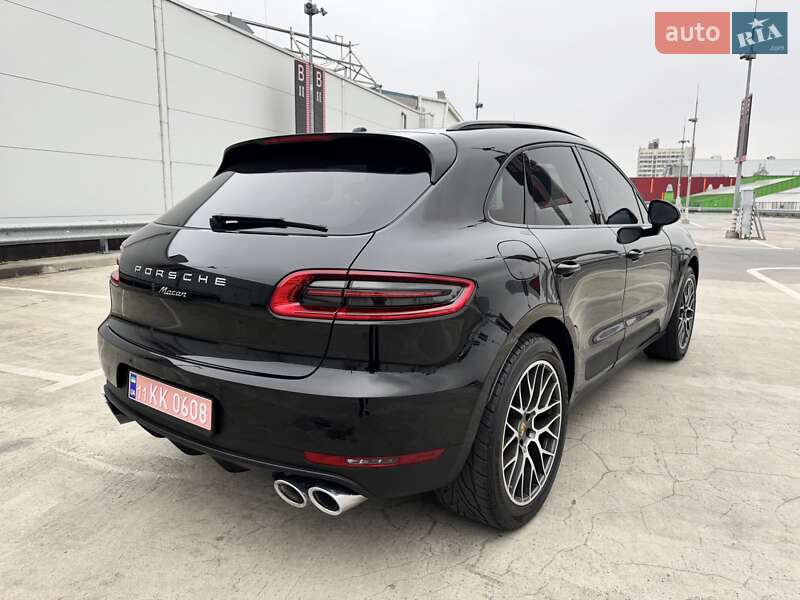 Внедорожник / Кроссовер Porsche Macan 2018 в Киеве