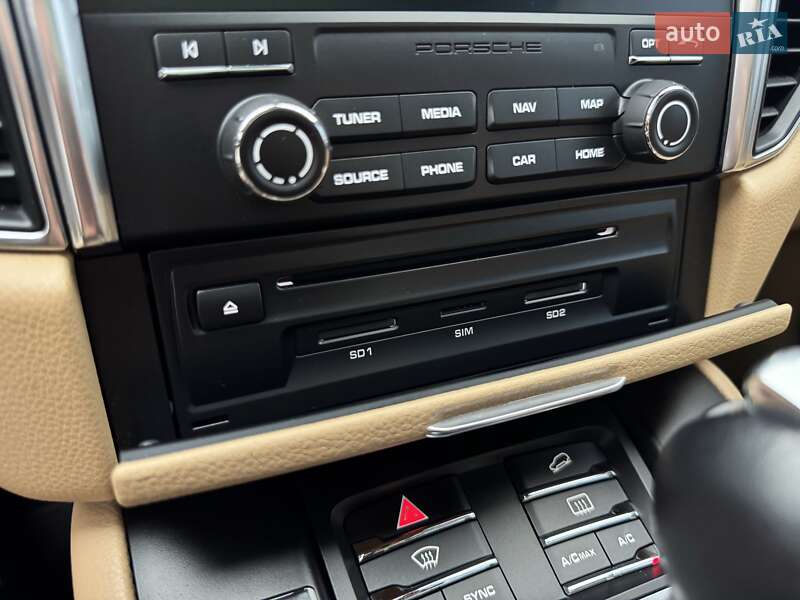 Внедорожник / Кроссовер Porsche Macan 2018 в Киеве