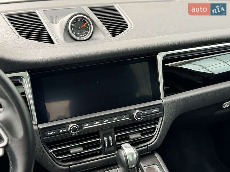Позашляховик / Кросовер Porsche Macan 2019 в Харкові