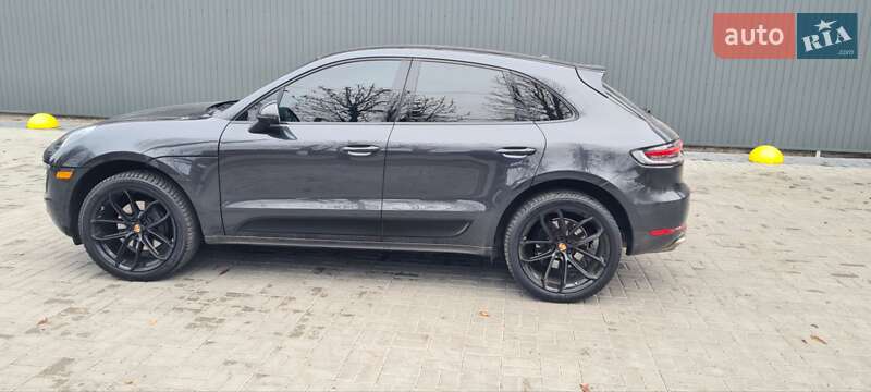 Позашляховик / Кросовер Porsche Macan 2016 в Кропивницькому