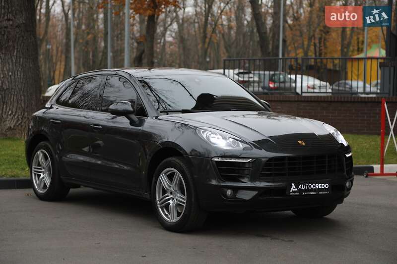 Позашляховик / Кросовер Porsche Macan 2018 в Харкові