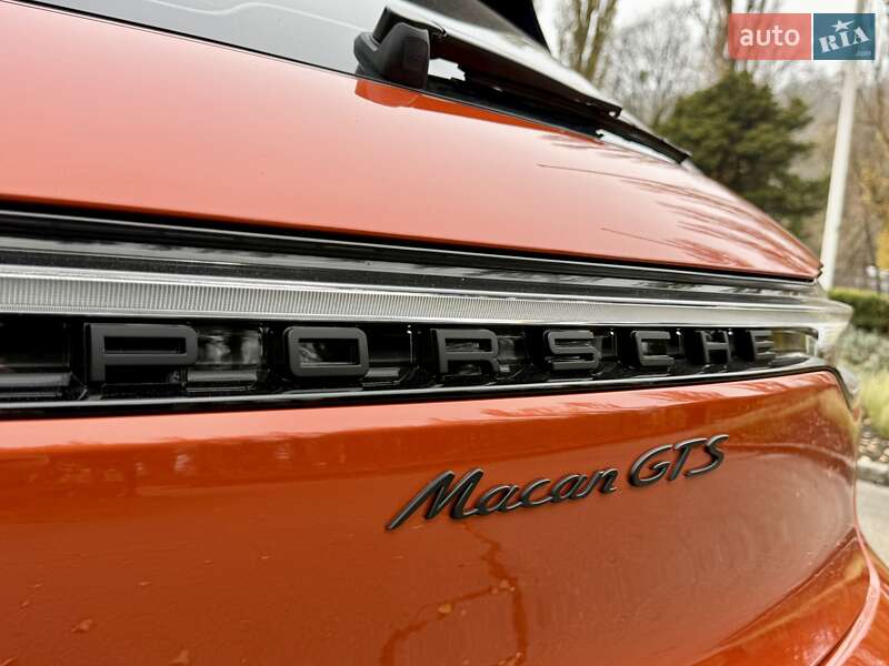 Позашляховик / Кросовер Porsche Macan 2022 в Києві