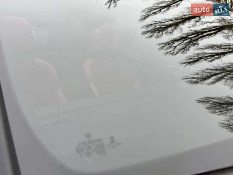 Позашляховик / Кросовер Porsche Macan 2022 в Києві