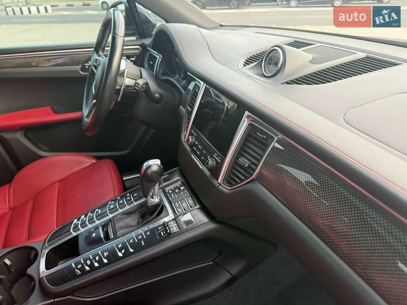 Внедорожник / Кроссовер Porsche Macan 2017 в Харькове