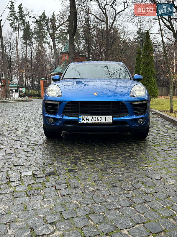 Позашляховик / Кросовер Porsche Macan 2015 в Києві
