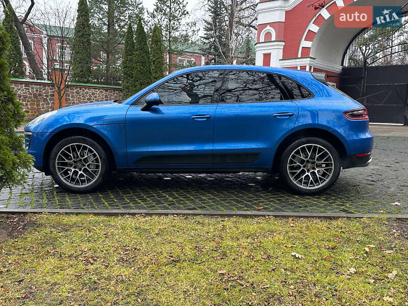 Позашляховик / Кросовер Porsche Macan 2015 в Києві